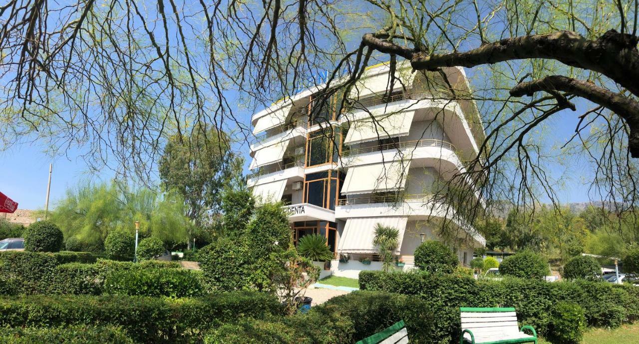 Hotel Denta Radhimë Exteriér fotografie